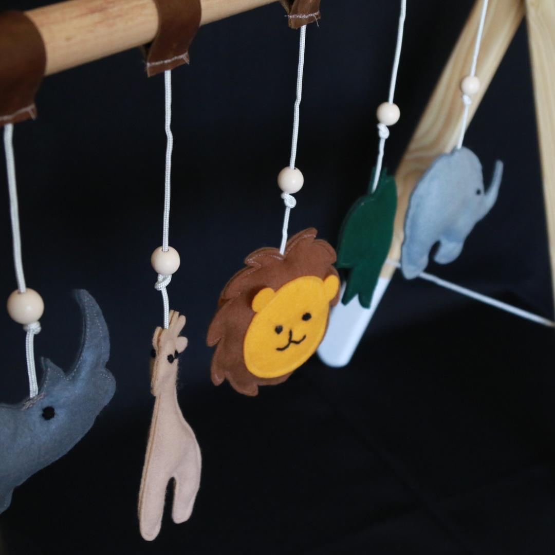 Wooden baby gym with safari animals by Two Eddyphants – handmade in South Africa
