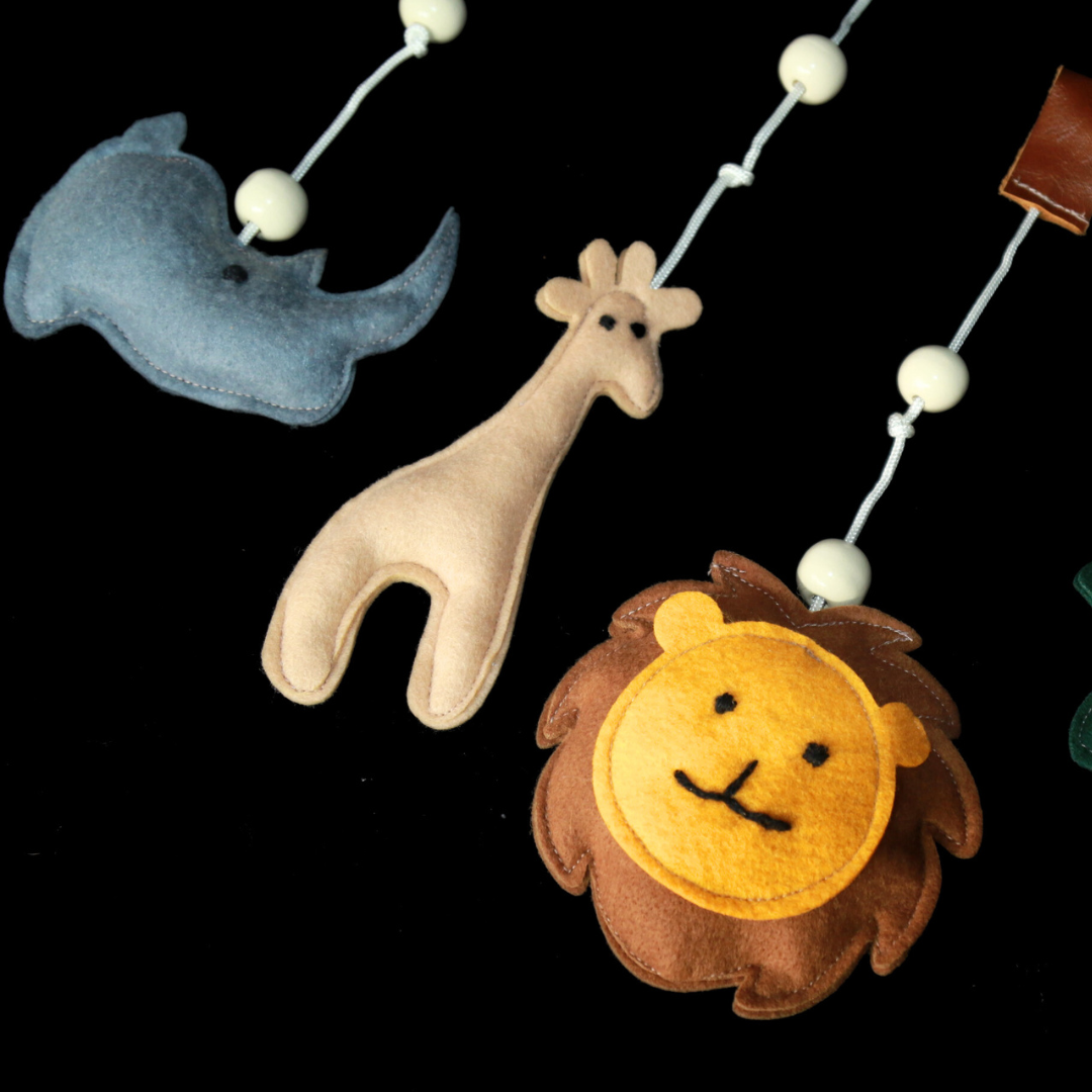 Wooden baby gym with safari animals by Two Eddyphants – handmade in South Africa